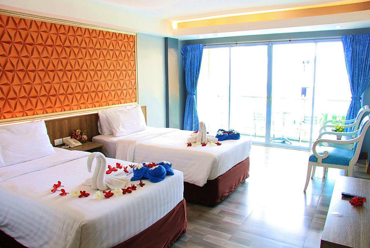 Dragon Beach Resort Jomtien Pattaya Ngoại thất bức ảnh