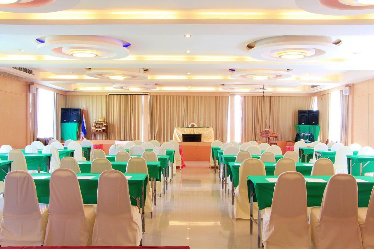 Dragon Beach Resort Jomtien Pattaya Ngoại thất bức ảnh