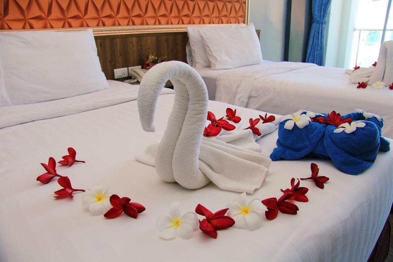 Dragon Beach Resort Jomtien Pattaya Ngoại thất bức ảnh